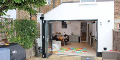 sliding doors into kitchen