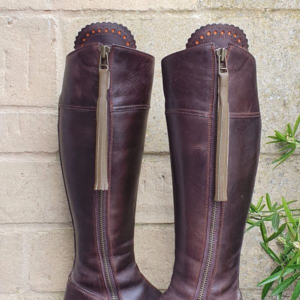 leather boot tassels