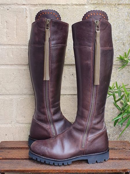 leather boot tassels