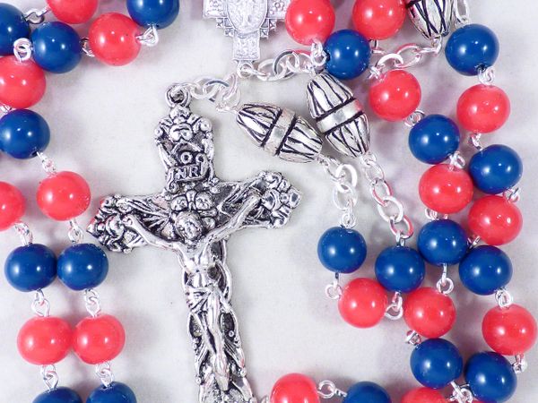 TENNESSEE TITANS NFL BRACELET OR ANKLET  Arizona Jewels -- Handmade Jewelry  and Rosaries