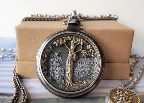 The OAK - Pocket Watch Necklace