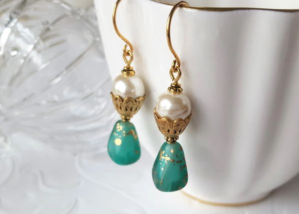 ELIANNA - Turquoise Glass and Pearl Earrings