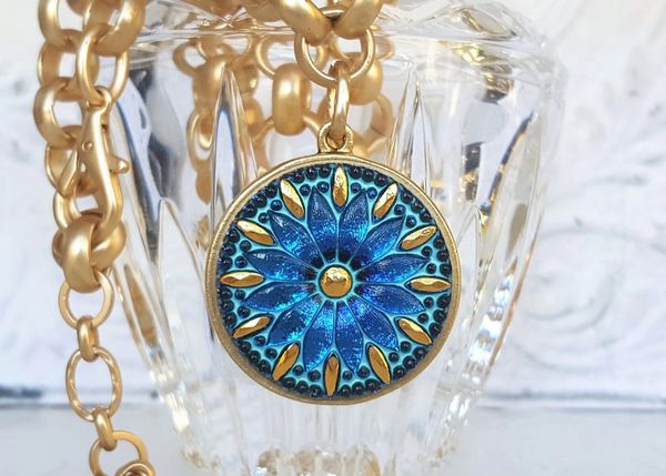 AZURE BLUE - Czech Art Glass Necklace