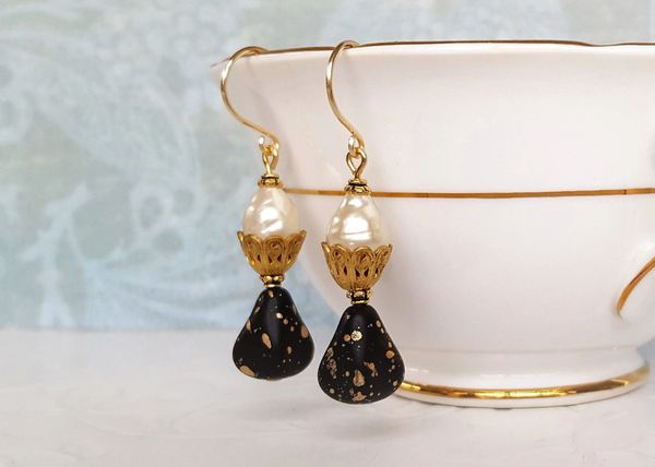 NOVA - Black Glass and Baroque Pearl Earrings