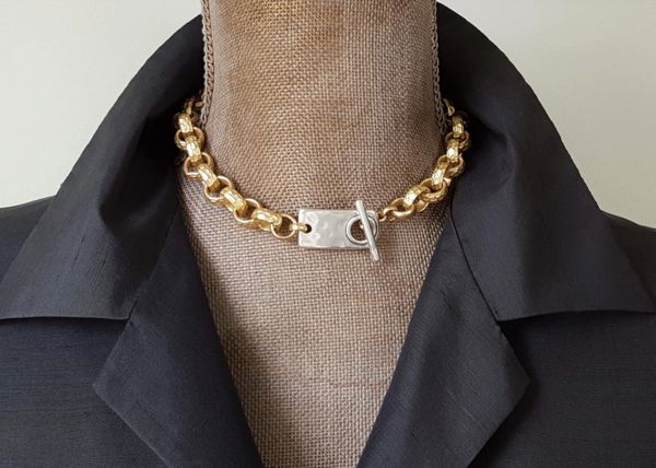 LUXE- Super Chunky Toggle Necklace