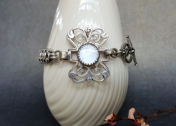 FIORA - Victorian Filigree Focal and Chainmaiile Bracelet