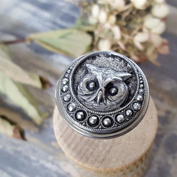 HEDY - Owl Face Metal Button Ring
