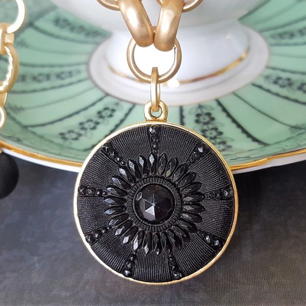 AMANDA - Antique Black Glass Necklace