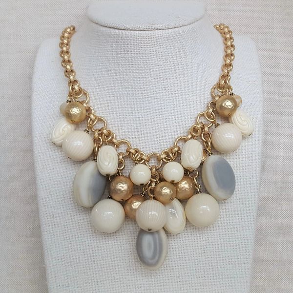 ISADORA - Chunky Beaded Bib Necklace