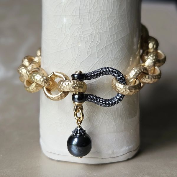 DARLENE'S 'SISTER-IN-LAW' - The Pave' and Black Baroque Pearl Bracelet