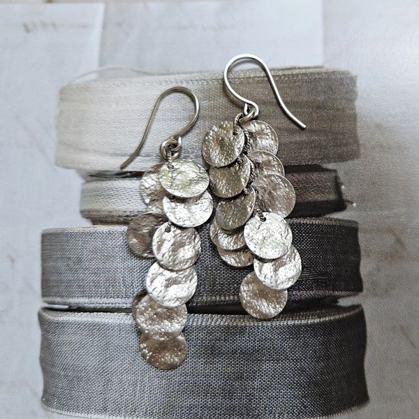 AYLA - Hammered Silver Disc Earrings