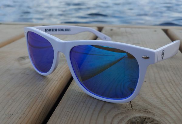 White frame blue hotsell mirror sunglasses