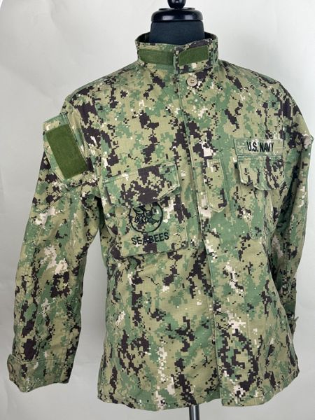 Navy Working Uniform Type III Green Digital Blouse BDU Shirt Medium Regular EUC