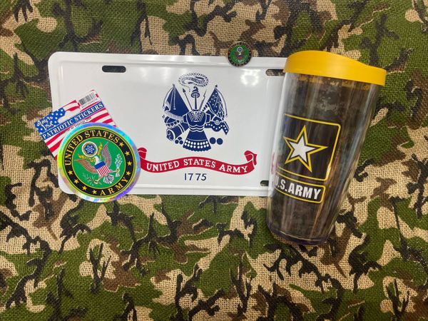 US ARMY 4-PIECE GIFT SET - LICENSE PLATE, DECAL, PIN, & TRAVEL CUP | NEW