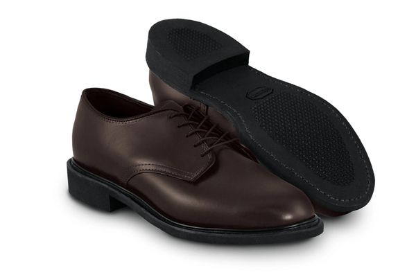 Capps hot sale uniform shoes