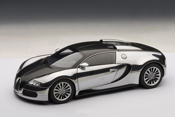 Bugatti EB Veyron Pur Sang 1/18 - AUTOart 70966 - Aluminium - Miniature Métal