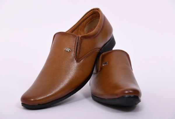 ITEM CODE-SFSHOES07 MENS LOAFER BROWN TAN SHOES