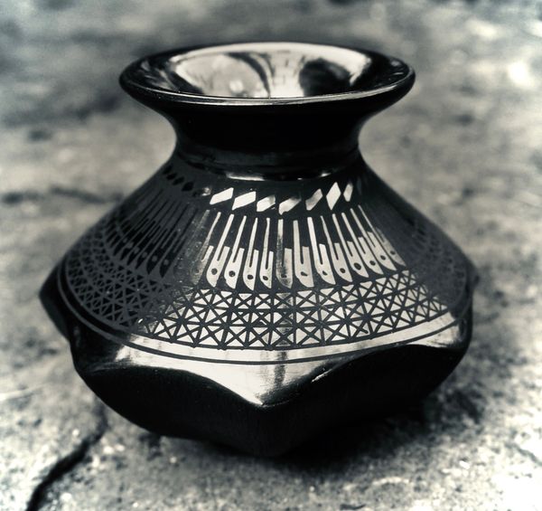 Small Black Mata Ortiz Vase
