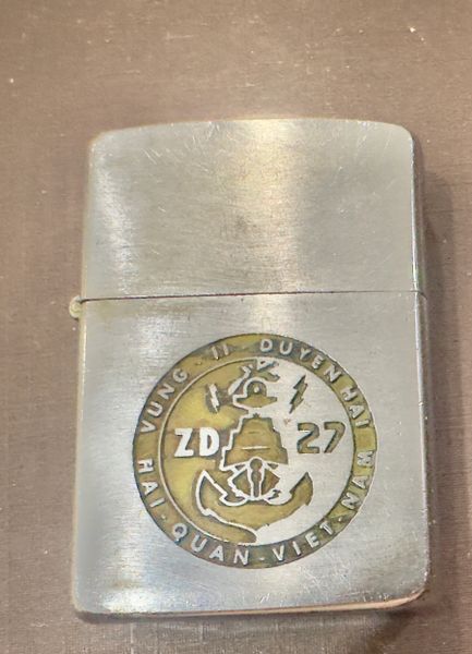 Vietnam War - US Military Vietnam Navy “ Hai Quan Vietnam Vung 2 Duyen Hai “ ZD 27 Zippo Lighter