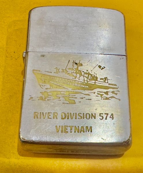 Vietnam War - US Military Navy Seals River Division 574 Vietnam Zippo Lighter