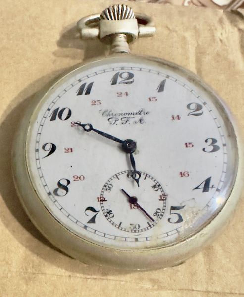 Vintage US Military Chronometre P.T.A Pocket Watches