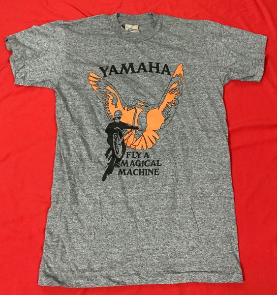 VINTAGE YAMAHA FLY A MAGICAL MACHINE OF HOME ATLANTA OF 117 ORIGINAL 80'S TRI-BLEND T-SHIRT SIZE - MEDIUM 38 - 40