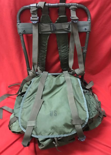 South Vietnamese Nylon Duck RuckSack LRRP/SF Recon/Marines Excellent Condition