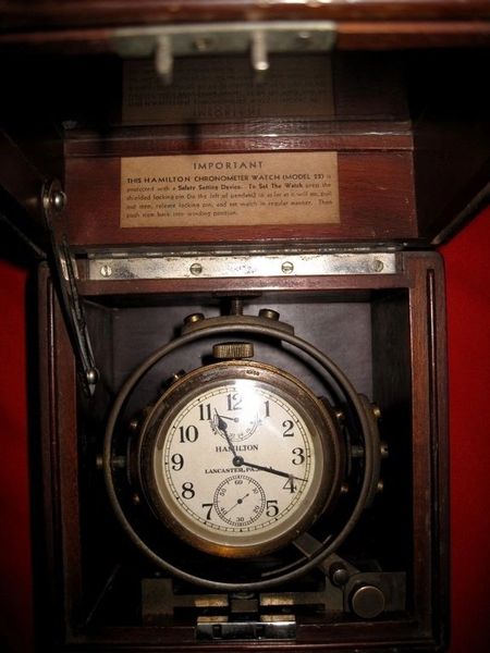 WWII HAMILTON USN DIVER SHIP CHRONOMETER CLOCK W/BOX