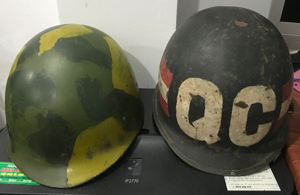 Vietnam War-Original Painted US Military Infantry 4th Division Police Patrol Helmet With Liner
