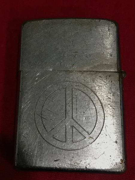 Orginal Vietnam War - Peace Badge and twb with letter Zippo Lighter