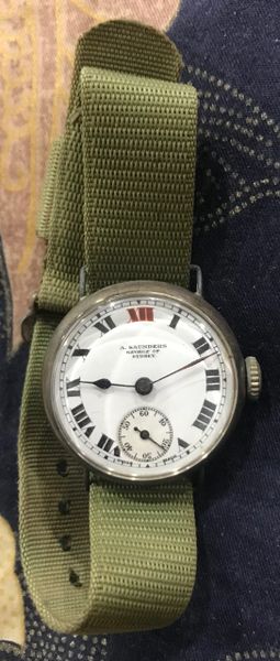 A.SAUNDERS GEORGE ST.SYDNEY WRISTWATCH