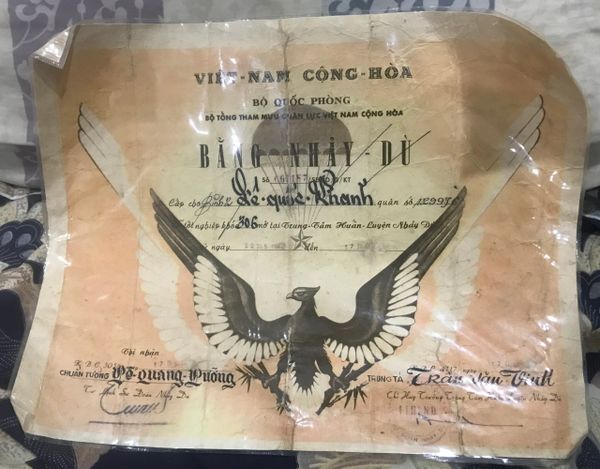 South Vietnamese Le-Quoc- Khanh " Nhay Du " Parachute Certificated Document Paper