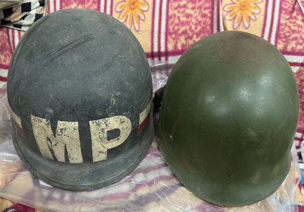 Rare Vietnam Era " MP " Helmet Liner US