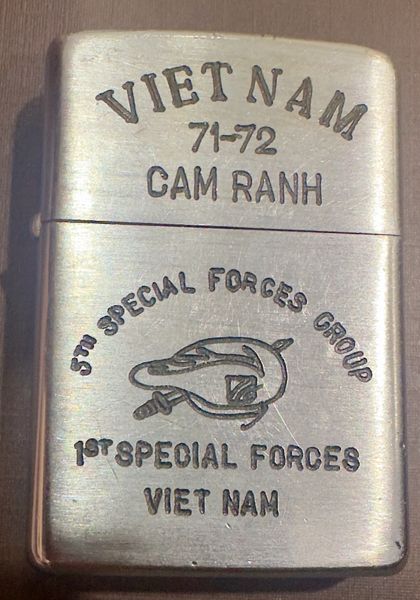 Vietnam War -CAM RANH 71-72 5th Special Forces Vietnam Zippo Lighter