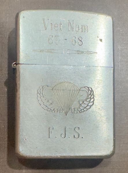 Vietnam War - Airborne Paratrooper F.J.S 67-68 Zippo Lighter