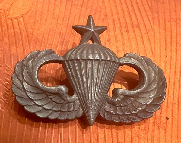 Vietnam War - US Military Airborne Parachutist Senior Parachutist Badge#1