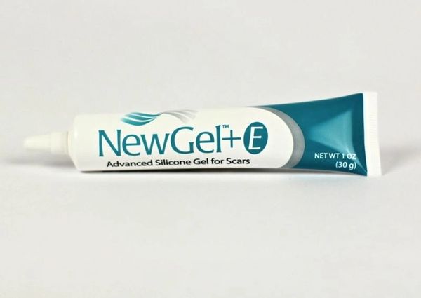 Advanced Medical-Grade Silicone Gel + Vitamin E for All Scar Types