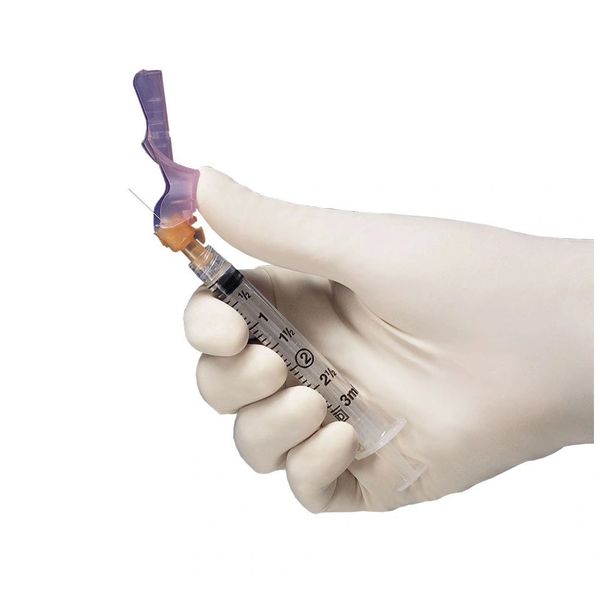 BD 305766 - 18G x 1.5 BD Eclipse Hypodermic Safety Needle (For use with BD  Luer-Lok Syringes) (100EA/BX)