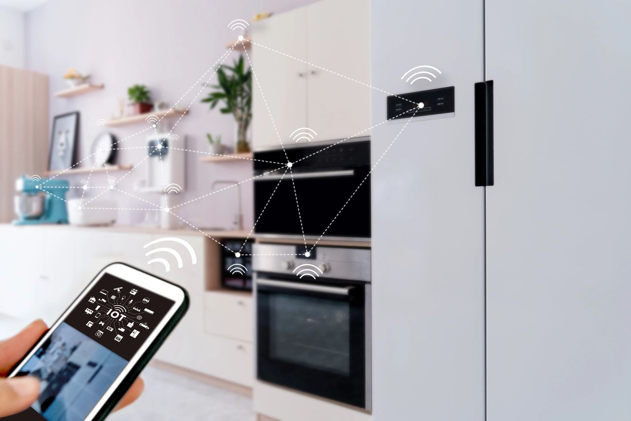 Internet in the kitchen: Smart appliances that talk to you