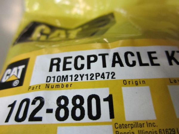 Caterpillar 1028801 Recptacle Kit