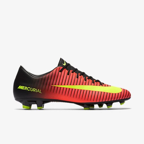 Nike mercurial victory on sale calcetto