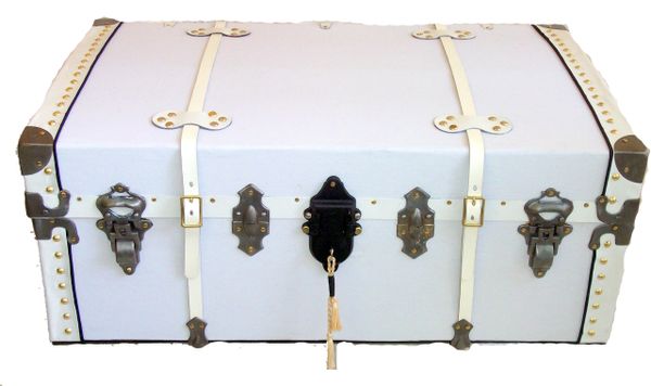 Dentro Home  Verbier 1892 Steamer Trunk Furniture