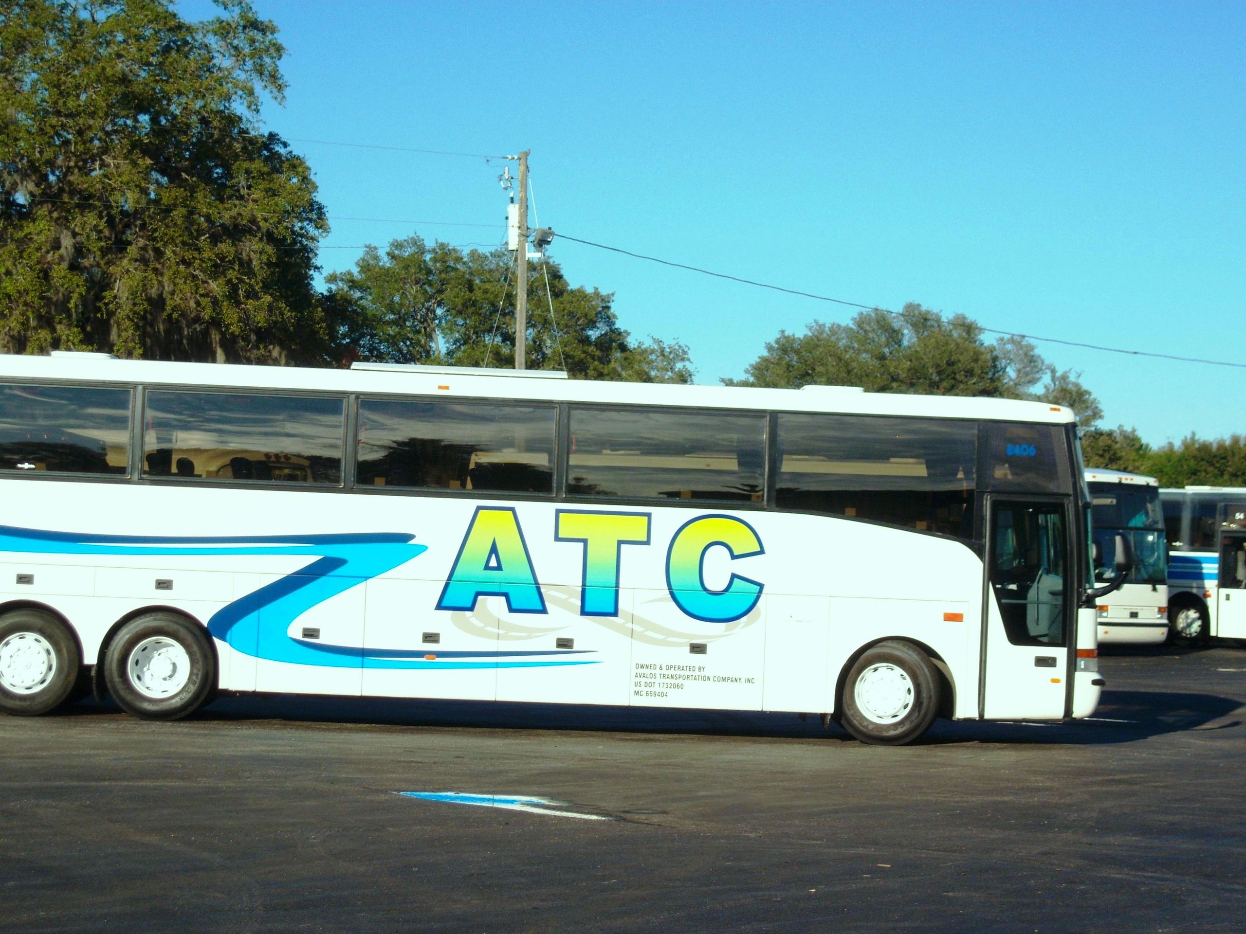 ATC Buses Orlando bus et autocar nolise  pour les voyages touristiques et le shopping en Floride USA