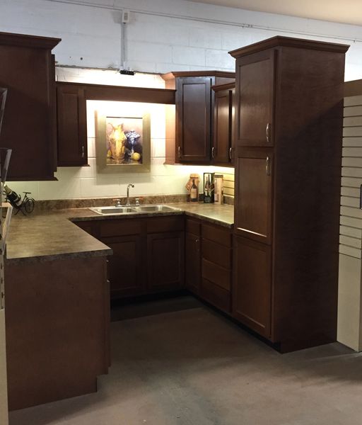 A Glenwood Full Kitchen In Stock Free Design Quote Cabinet Barn