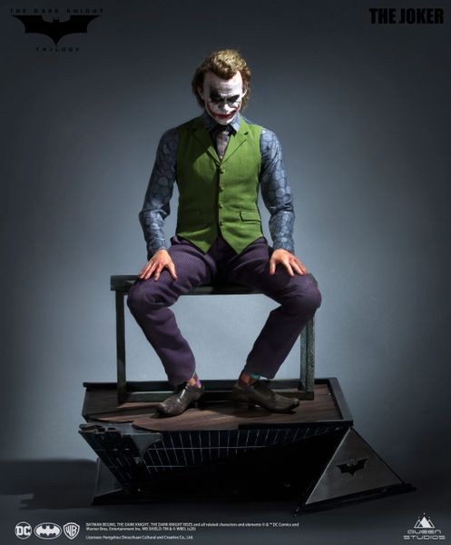 Queens Studio 1/3 The Dark Knight - Joker Full Body Statue (Artificial Hair) - Sold out