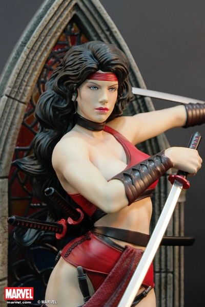 PREMIUM COLLECTIBLES: ELEKTRA STATUE Comic Ver. (Price in HKD)