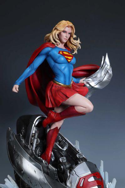 XM DC 1/6 Supergirl (Pre Order)