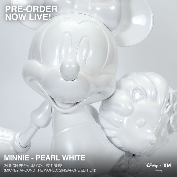 XM Mickey Around the World 24 Inch – Minnie – Singapore Edition – Pearl White (Pre Order)