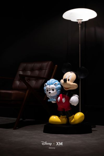 XM Mickey Around the World 24 Inch – Mickey – Singapore Edition – Color (Pre Order)