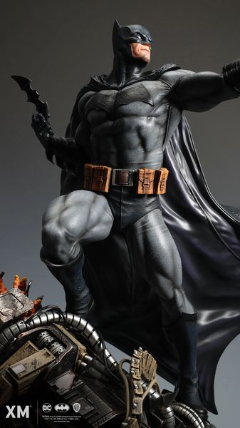 XM 1/4 Batman - Classic (Pre Order)